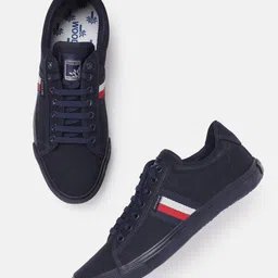 Woodland Men Striped Detail Round-Toe Canvas Sneakers-image-91