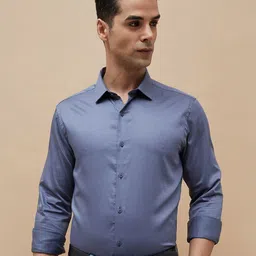 CODE by Lifestyle Men Slim Fit Spread Collar Solid Cotton Formal Shirt-image-98