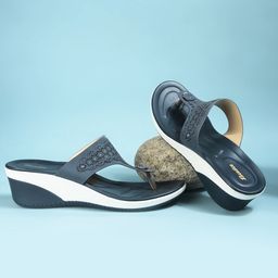 Bata Women Open Toe Open Back Wedge Sandals-55