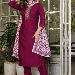 KALINI Ethnic Motifs Embroidered Sequinned Kurta With Trousers & Dupatta-image-12