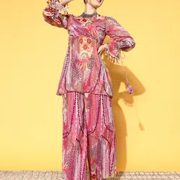 Inddus Women Tribal Poly Chiffon Print Parade Kurta Set-picture-0