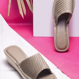 TRYME Party Platform Sandals-13
