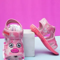 BUNNIES Infant Printed Musical Chu Chu Sandals-32