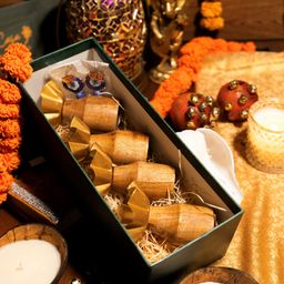 Arte Casa Rustic charm diwali gift box-image-8