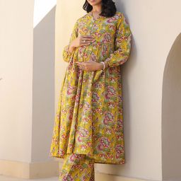 Janasya Women Floral Printed Pleated Pure Cotton Kurta with Trousers-picture-20
