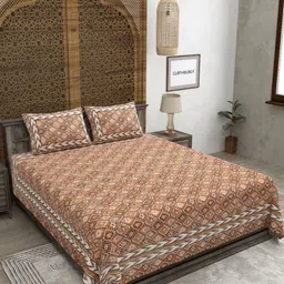 CLOTHOLOGY Brown & White 180 TC King Bedsheet with 2 Pillow Covers-image-12