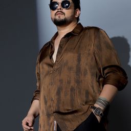 Instafab Plus Men Size Comfort Relaxed Fit Dyed Spread Collar Satin Casual Shirt-picture-46