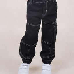 Kiddopanti Solid Embroidered Pocket Detailed Cargo Pant - Black-image-97
