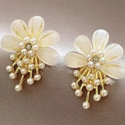 AKISON JEWELS Women White Floral Studs Earring-image-97