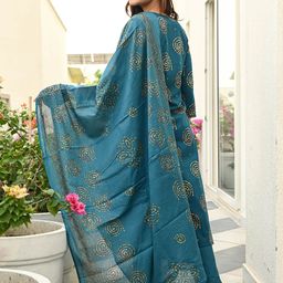 AMRUTVARSHA CREATION Women Printed Regular Gotta Patti Kurta with Trousers & With Dupatta image 3