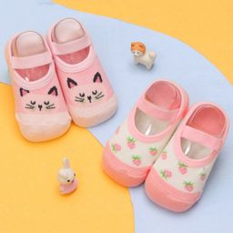 Yellow Bee Pack Of 2 Strawberry & Kitten Face Detailed Anti Skid Socks - Pink & White-image-83