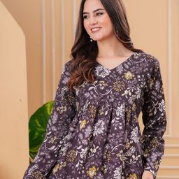 Light Daisy Floral Print Top-image-0