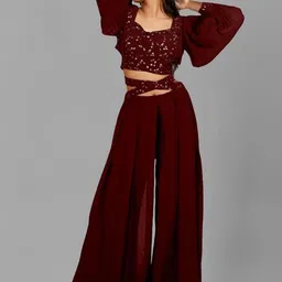 PARROT CREATION Floral Embroidered Sweetheart Neck Crop Top With Palazzo-picture-26