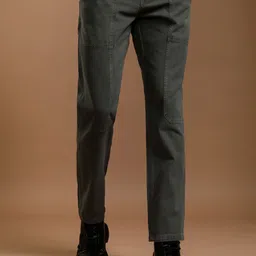 HIGHLANDER Men Straight Fit High-Rise Cargos Trousers-picture-15