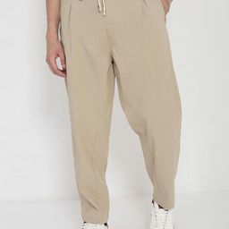 SHOWOFF Men Solid Tapered Fit Low-Rise Pleated Trousers-image-53