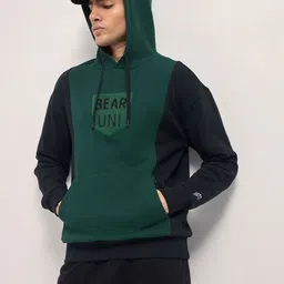 THE BEAR HOUSE Men Colourblocked Hooded Sweatshirt-image-42
