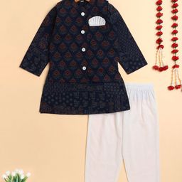 The Magic Wand Boys Floral Printed Mandarin Collar Pure Cotton Straight Kurta With Pyjamas-picture-11