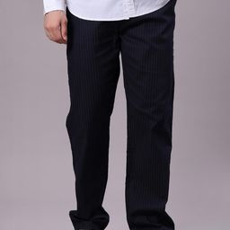 LIMEROAD Men Self Design Cotton Casual Trouser-image-6