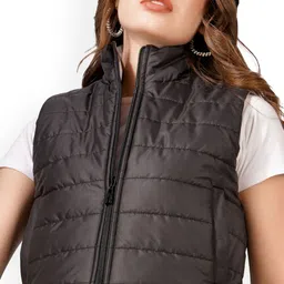 BLUEFICUS Women Crop Outdoor Bomber Jacket-image-17