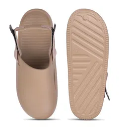 Action EVA Flotter Men Clogs image 3