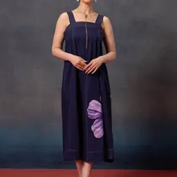 Bannos Swagger Women Navy Blue Floral Printed Dress-picture-41