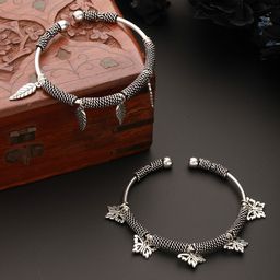 Jazz and Sizzle Women 2 Oxidised Silver-Plated Charm Bracelet-image-7