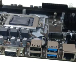 ZEBRONICS ZEB-H81M2 with PCIE M.2 / NVMe Slot LGA 1150Socket Micro-ATX Intel H81 Express Chipset DDR3 Motherboard for Desktop, Workstation image 3