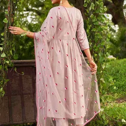Tikhi Imli Floral Yoke Design Pleated Thread Work Kurta With Trousers & Dupatta image 2