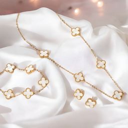 Designs & You Gold Plated Stainless Steel Clover Jewellery Set-image-71