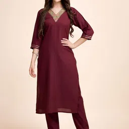 Women Basket Women Floral Regular Thread Work Kurta with Trousers-17