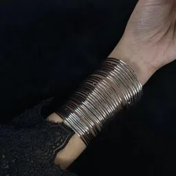ZURIKRISHA Black Sterling Silver Bangle-picture-26