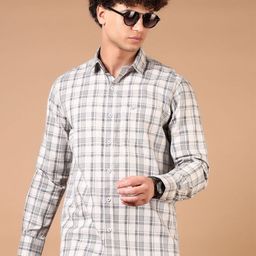 V-Mart Men Spread Collar Tartan Checked Cotton Casual Shirt-picture-0