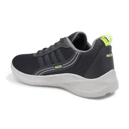 JQR Men Mesh Running Non-Marking Shoes image 2