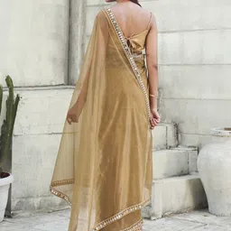 Tikhi Imli Mirror Work Net Saree image 5