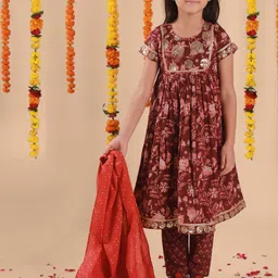 Sangria Girls Printed Pure Cotton Kurta & Trouser With Dupatta-image-73