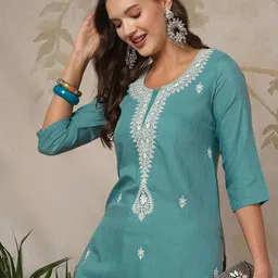 Uparna Ethnic Motifs Embroidered Chikankari Kurta-28