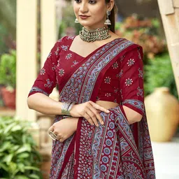 DIVASTRI Ethnic Motifs Block Print Saree image 4