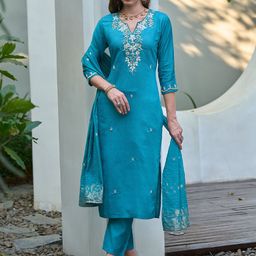 SHREE LAXMINARAYAN EXPORT Women Floral Embroidered Regular Kurta with Trousers & With Dupatta-43