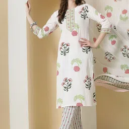 Yufta Women Floral Printed Regular Pure Cotton Kurta with Trousers & With Dupatta-image-79