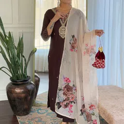 CANIZZARO Women Ethnic Motifs Embroidered Regular Kurta with Trousers & With Dupatta image 2