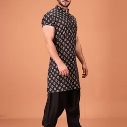 SHIWAM ETHNIX Men Ethnic Motifs Printed Kurta with Salwar image 5