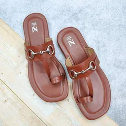 THE MADRAS TRUNK Men Comfort Sandals-image-91