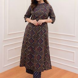 DIVASTRI Floral Printed Mandarin Collar Anarkali Kurta With Palazzos-37