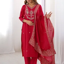 Fashion Basket Women Ethnic Motifs Embroidered Sequinned Kurta with Pyjamas & With Dupatta-picture-1
