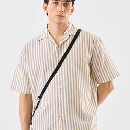 Snitch Men Relaxed Fit Vertical Striped Cuban Collar Casual Shirt-picture-18