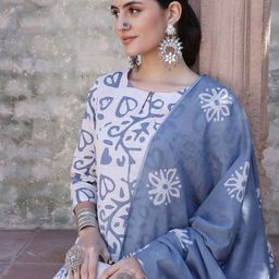 Taavi Ethnic Motifs Printed Keyhole Neck Pure Cotton Kurta With Trousers & Dupatta-picture-4