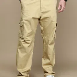 Chennis Solid Men Cargos Trousers-picture-42