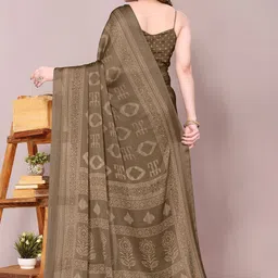 KALINI Geometric Block Print Saree image 3