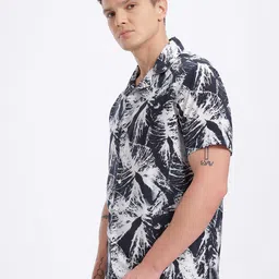 glitchez Abstract Print Cuban Collar Regular Fit Shirt image 4