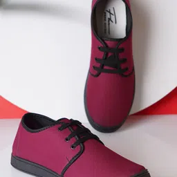 Spotwalk Men Colourblocked Sneakers-image-69